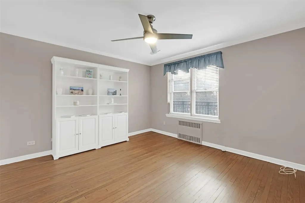 162-21 Powells Cove Boulevard Beechhurst NY 11357