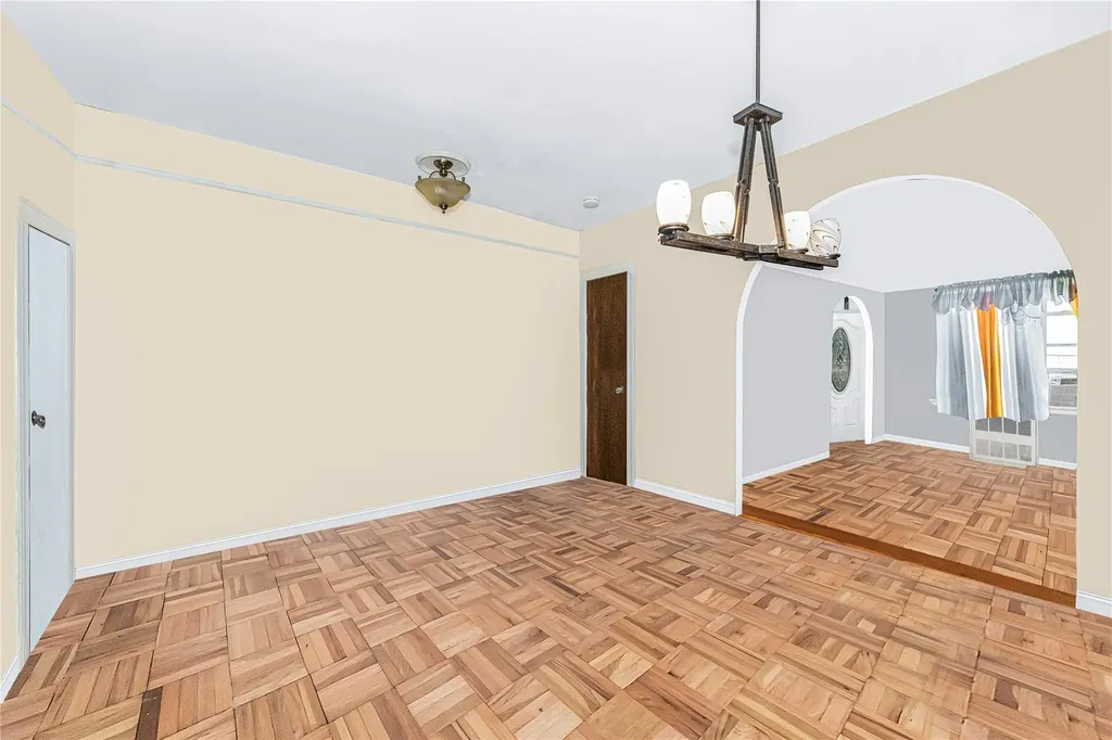 4101 Paulding Avenue Bronx NY 10466