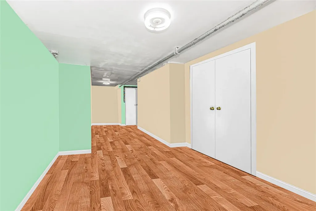 4101 Paulding Avenue Bronx NY 10466