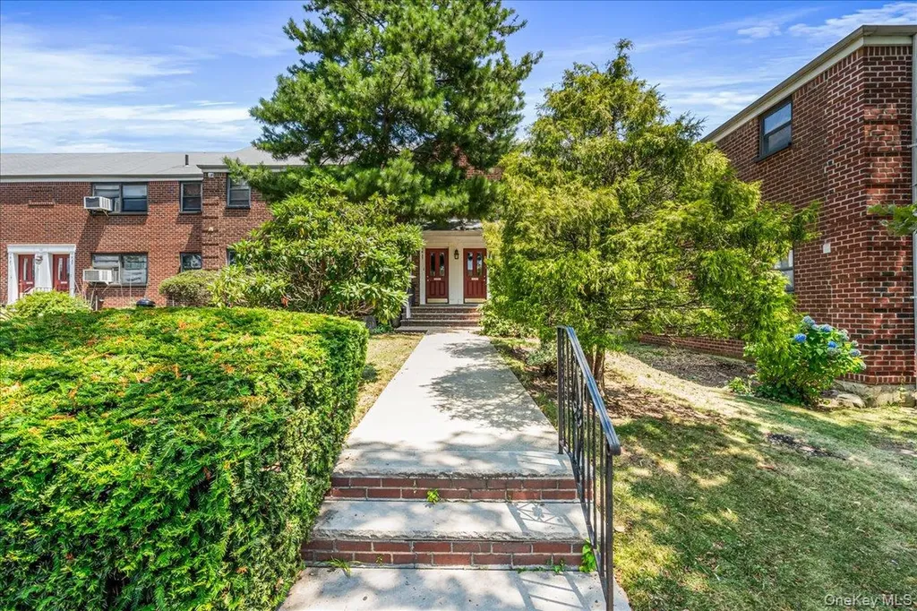 16-37 Utopia Parkway Whitestone NY 11357
