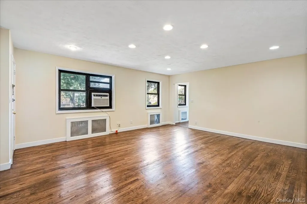 16-37 Utopia Parkway Whitestone NY 11357
