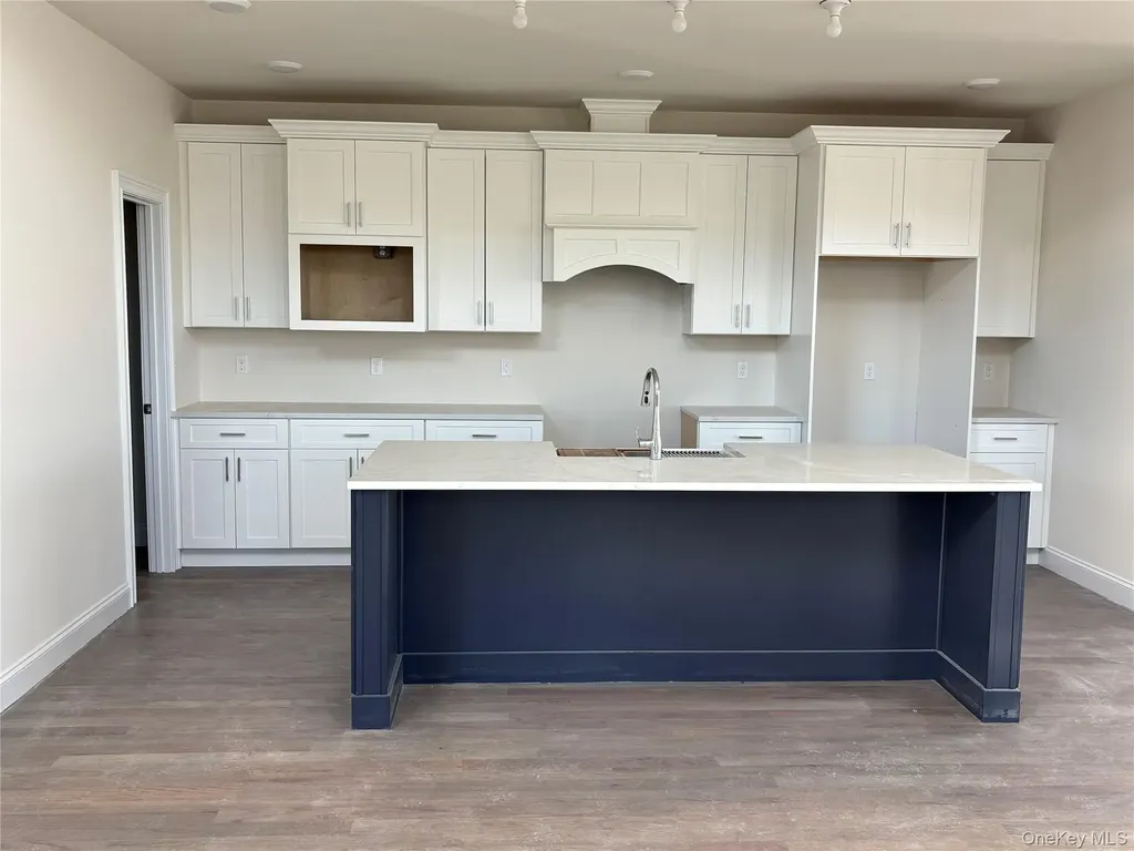 34 Dartmouth Drive Poughkeepsie NY 12603