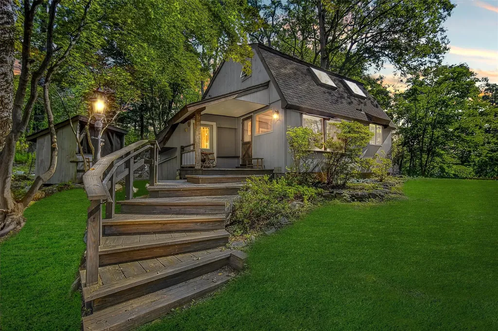 41 Winston Lane Garrison NY 10524