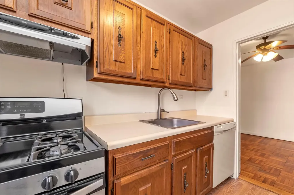 141-05 Pershing Crescent Briarwood NY 11432