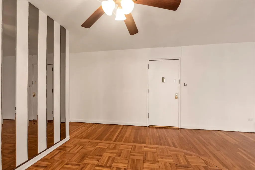 141-05 Pershing Crescent Briarwood NY 11432
