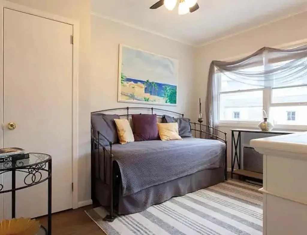 570 E Chester Street Long Beach NY 11561