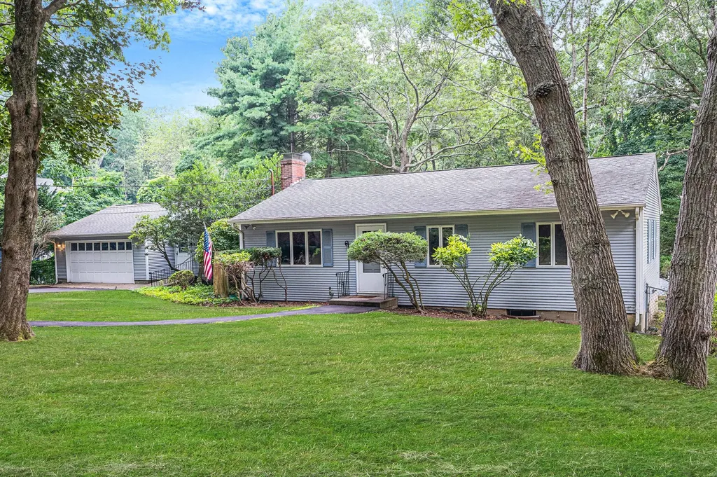 7 Upham Down Shoreham NY 11786