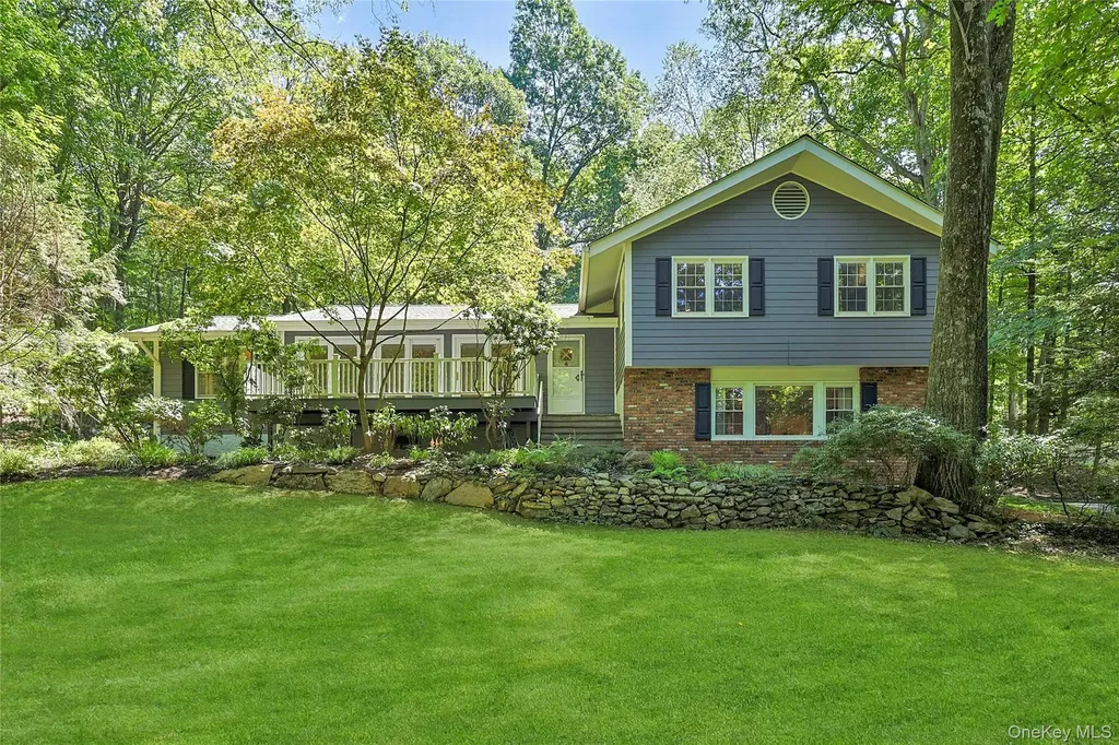 495 Quaker Road Chappaqua NY 10514