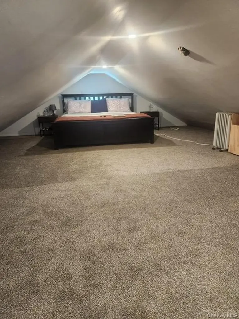 2 Maple Grove Court Baldwin NY 11510