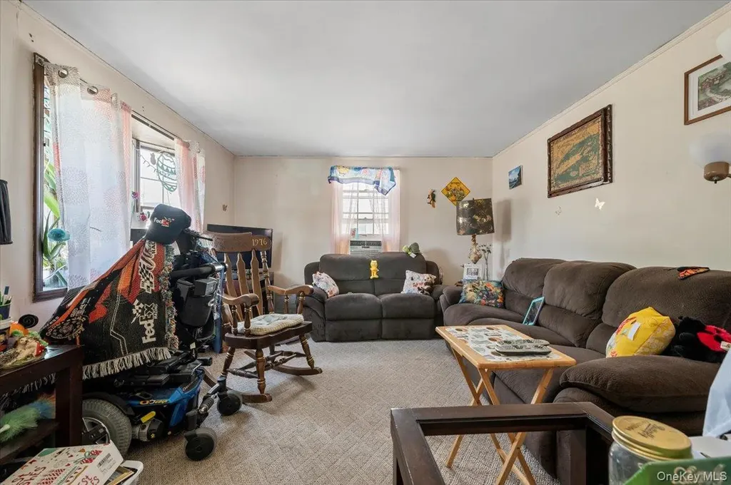9 Revere Avenue Bethpage NY 11714