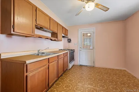 9 Revere Avenue Bethpage NY 11714