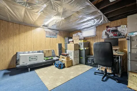 9 Revere Avenue Bethpage NY 11714