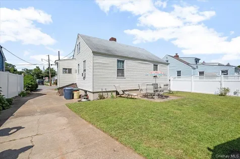 9 Revere Avenue Bethpage NY 11714