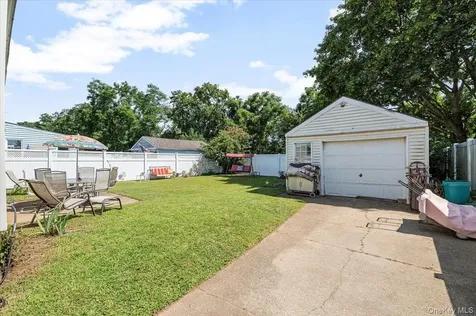 9 Revere Avenue Bethpage NY 11714