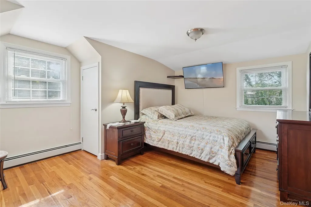 2 Ross Road Babylon NY 11702