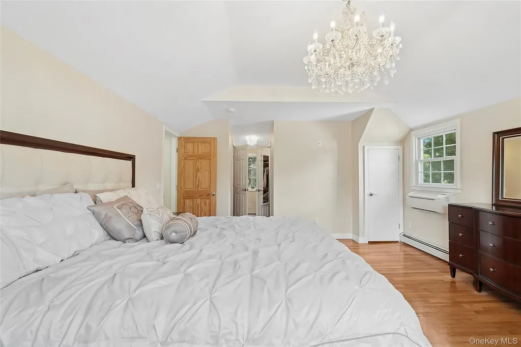 2 Ross Road Babylon NY 11702