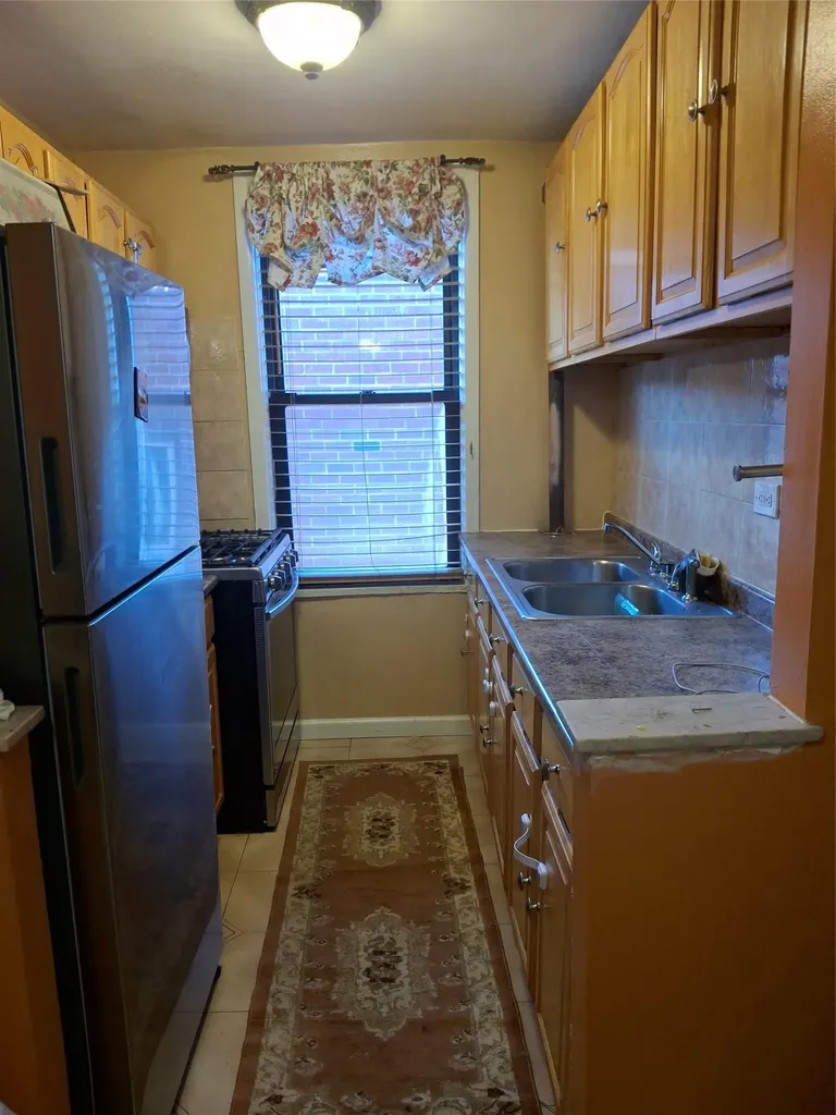 3231 Barker Avenue Bronx NY 10467