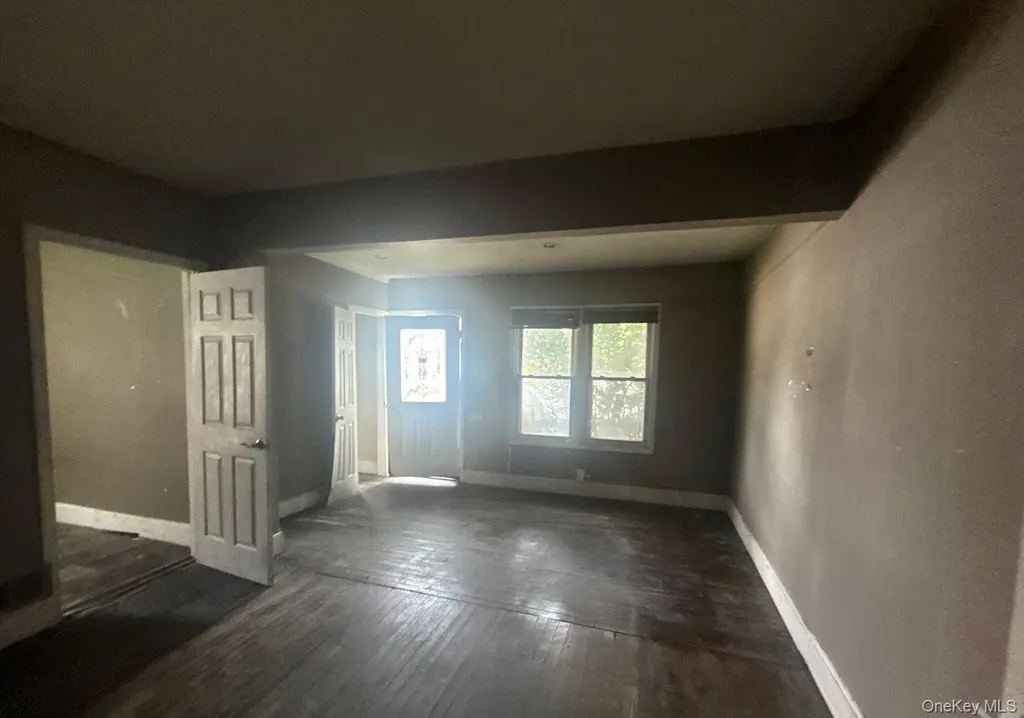 578 Seaman Avenue Baldwin NY 11510