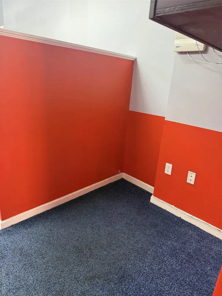 3717 E Tremont Avenue Bronx NY 10465