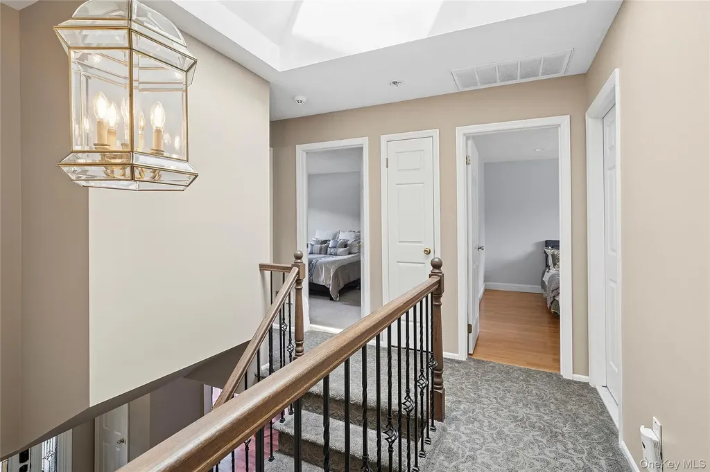 5 Windcrest Drive Manorville NY 11949
