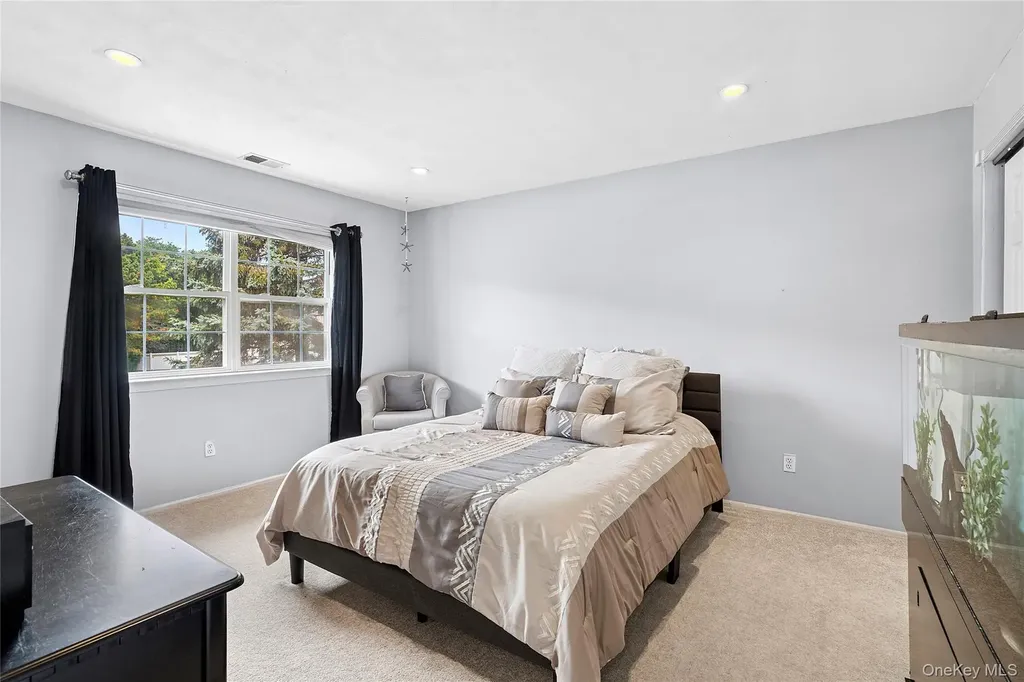 5 Windcrest Drive Manorville NY 11949