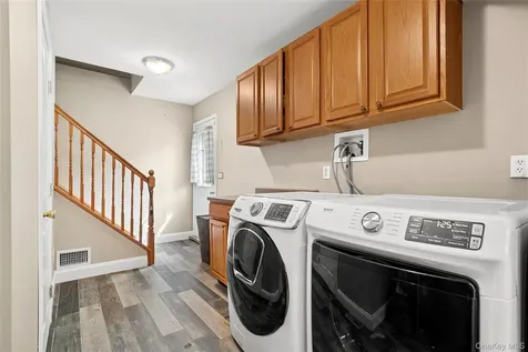 5 Windcrest Drive Manorville NY 11949