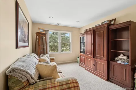 5 Windcrest Drive Manorville NY 11949