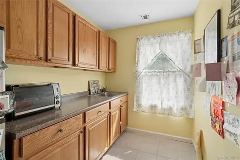 5 Windcrest Drive Manorville NY 11949