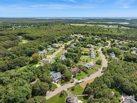 5 Windcrest Drive Manorville NY 11949