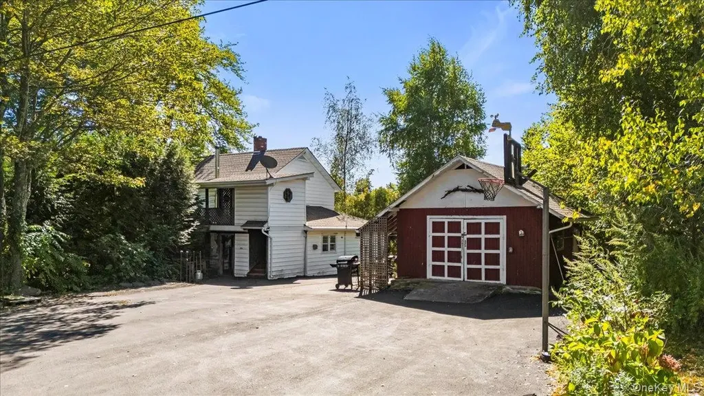 2914 State Route 28 Shokan NY 12481