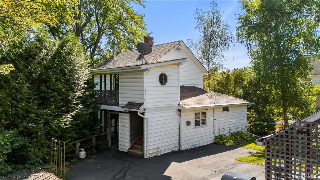 2914 State Route 28 Shokan NY 12481