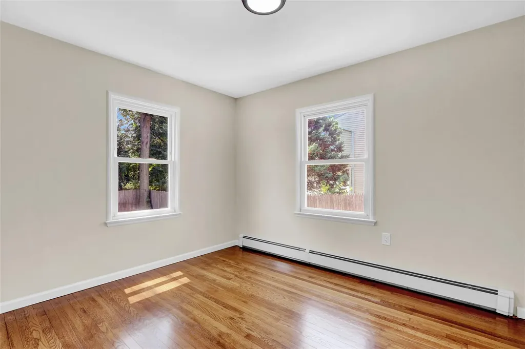 20 Whitman Avenue Islip NY 11751