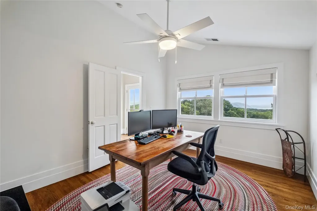 67 Angels Hill Garrison NY 10524