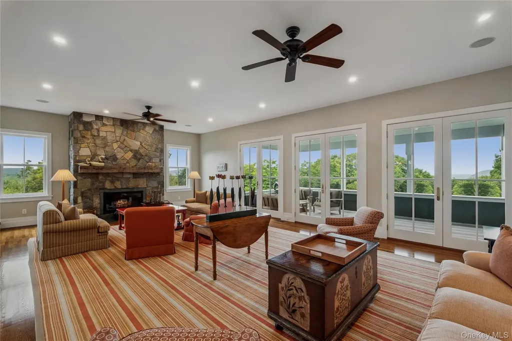 67 Angels Hill Garrison NY 10524