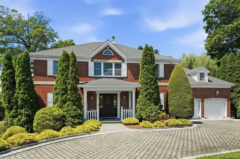 33 Hevelyne Road Elmsford NY 10523