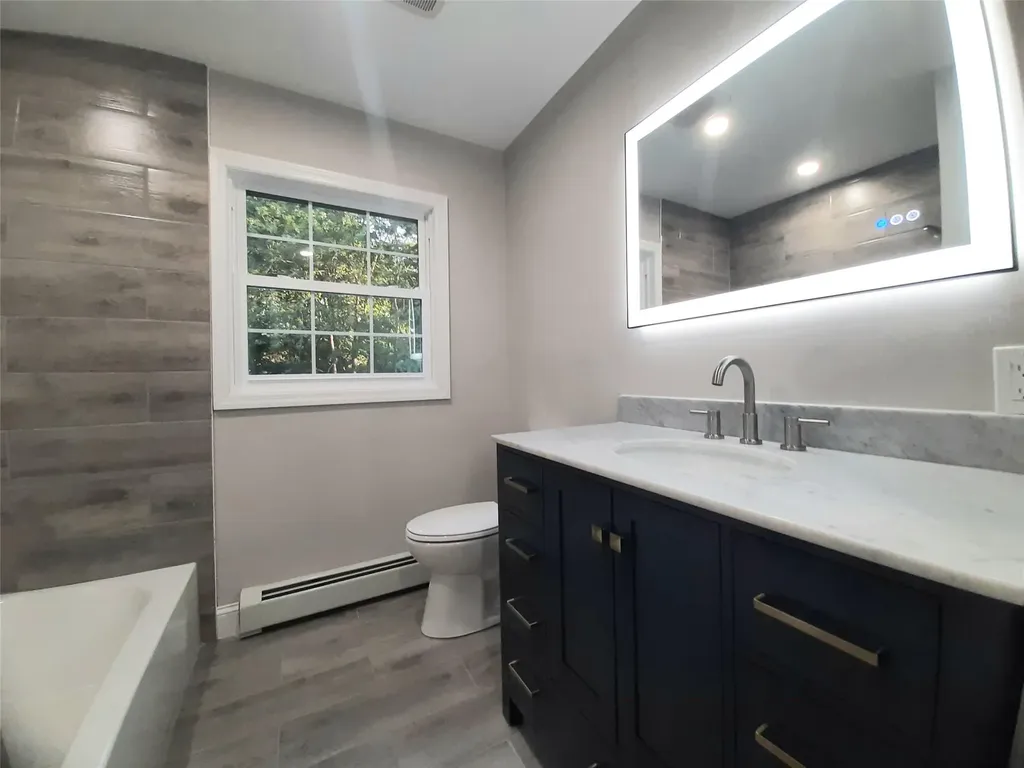 8 Jonathan Drive Staatsburg NY 12580