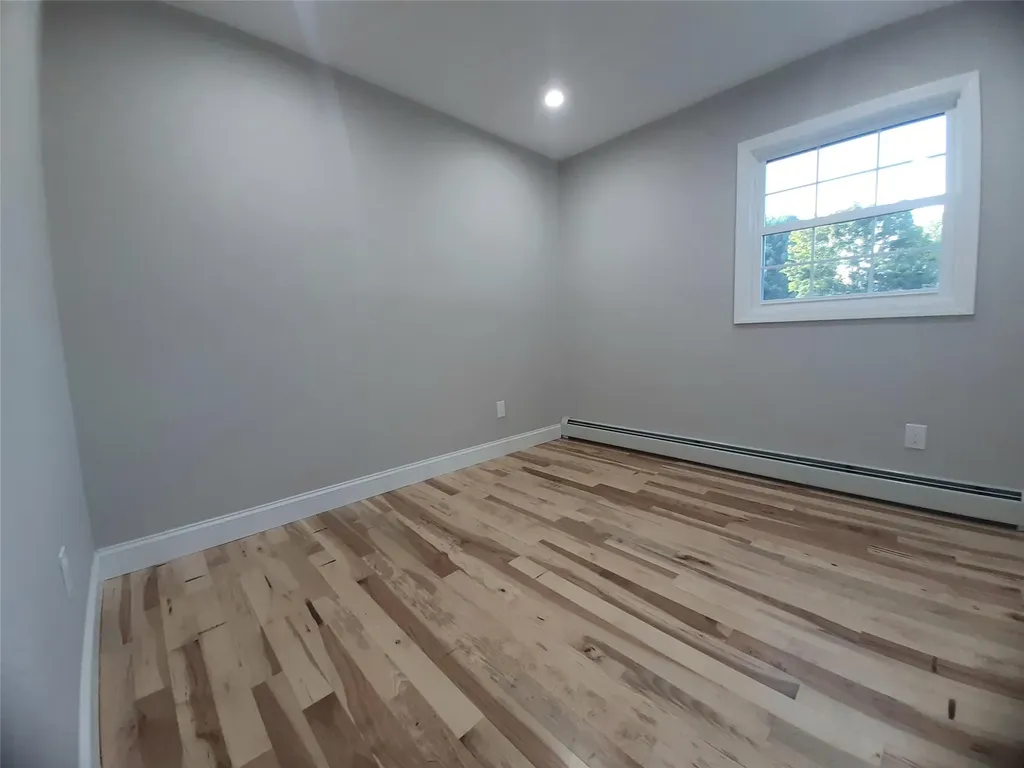8 Jonathan Drive Staatsburg NY 12580
