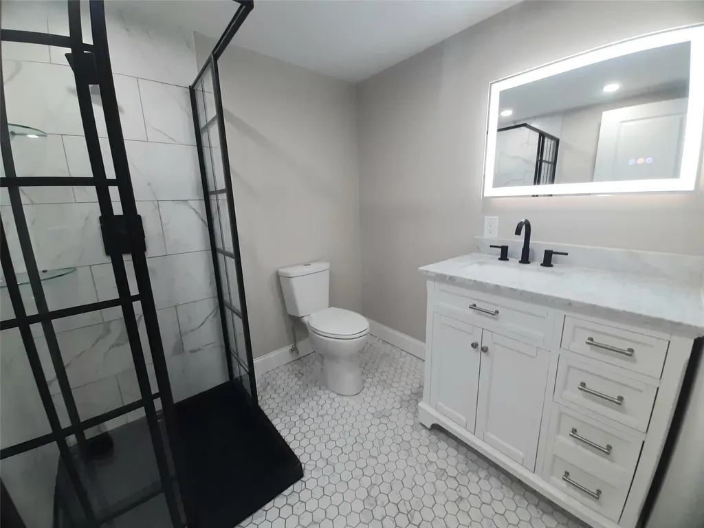 8 Jonathan Drive Staatsburg NY 12580