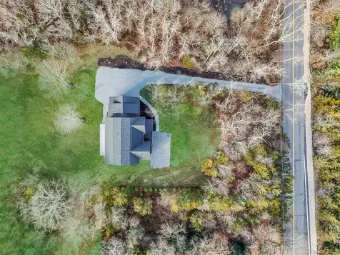 475 West Lane Aquebogue NY 11931