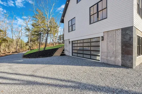 475 West Lane Aquebogue NY 11931