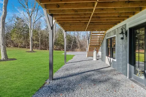 475 West Lane Aquebogue NY 11931