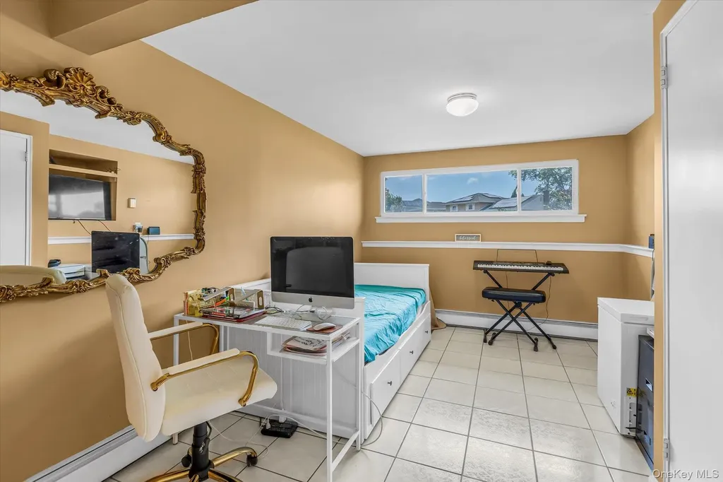 15 Maynard Drive Farmingdale NY 11735