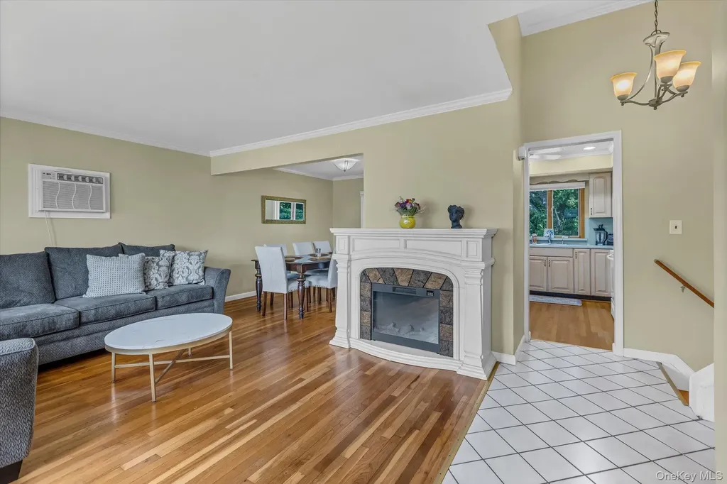 15 Maynard Drive Farmingdale NY 11735