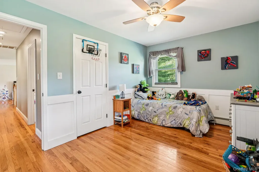 35 Schrempp Lane Pine Bush NY 12566