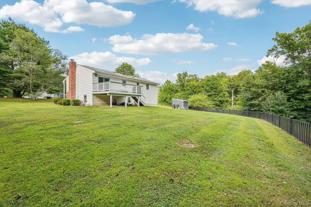 35 Schrempp Lane Pine Bush NY 12566