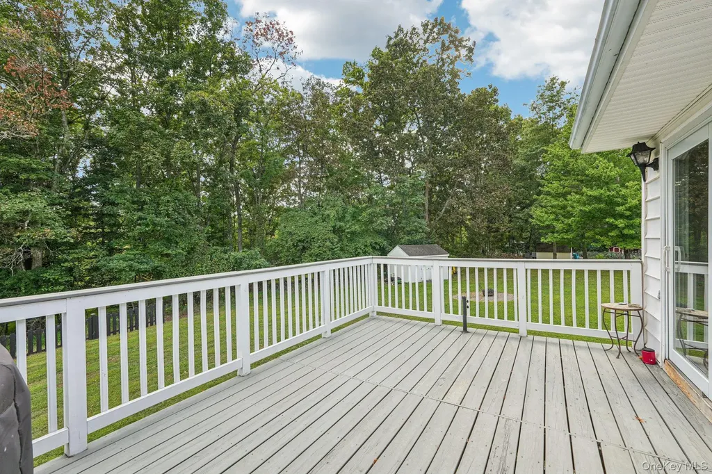 35 Schrempp Lane Pine Bush NY 12566