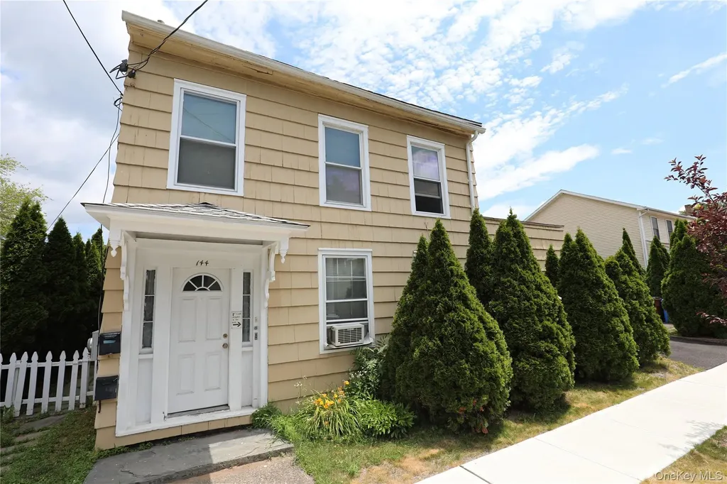 144 Prospect Street Kingston NY 12401