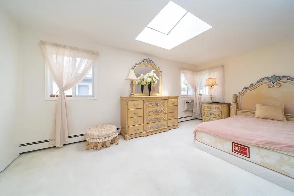 145-67 5th Avenue Whitestone NY 11357