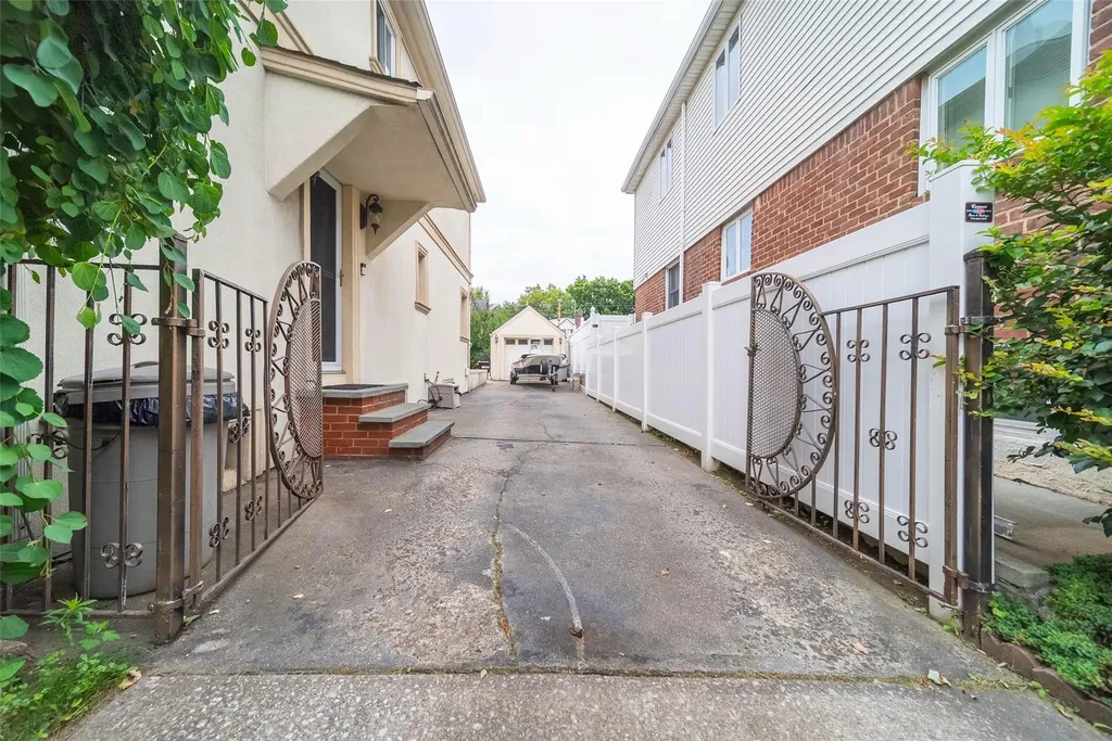 145-67 5th Avenue Whitestone NY 11357