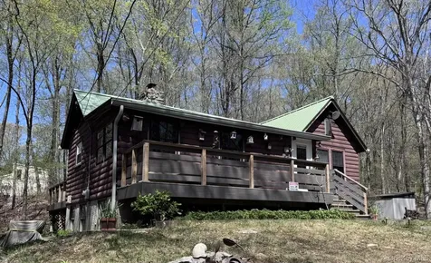 64 Palmer Trail Carmel NY 10512